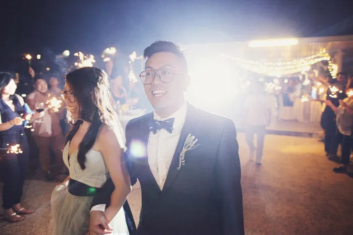 Photo by Ian Photography. theweddingnotebook.com