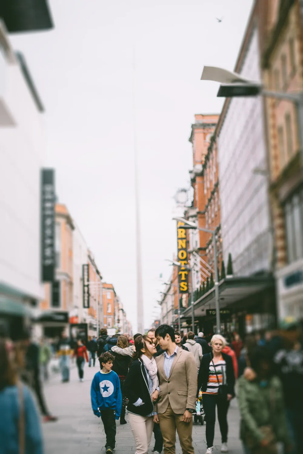 Dennis Yap Photography. theweddingnotebook.com