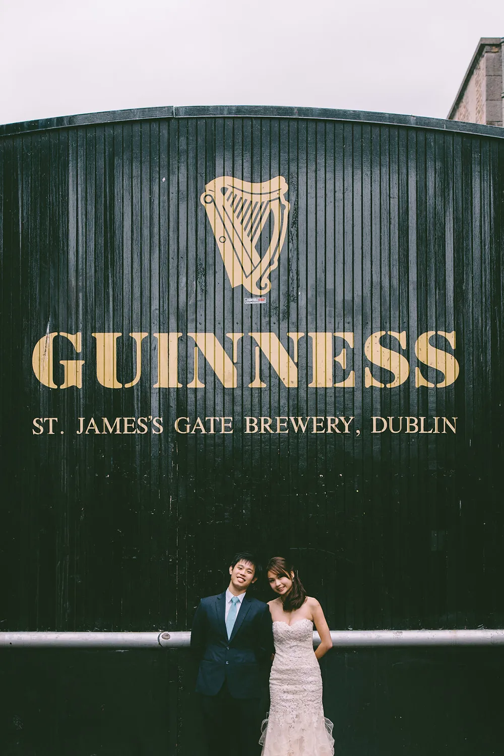 Dennis Yap Photography. theweddingnotebook.com