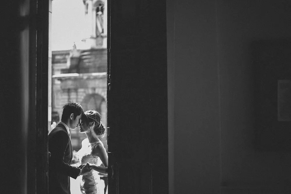 Dennis Yap Photography. theweddingnotebook.com