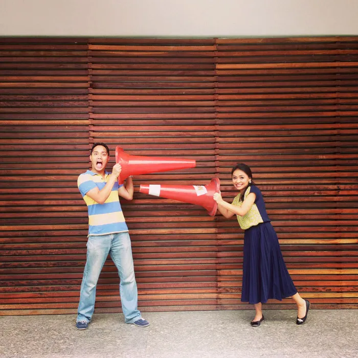 iPhone Bridal Portrait Session. Photography by Anna-Rina. theweddingnotebook.com