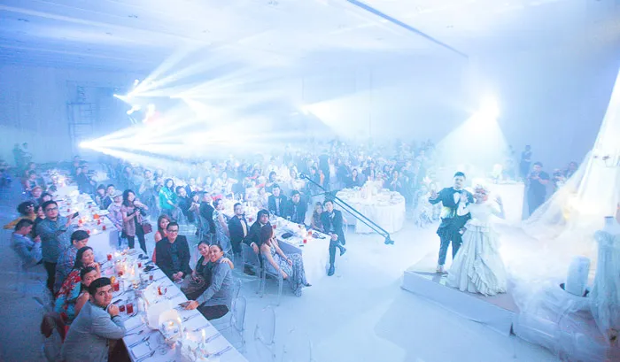 Photography by MangoRed. theweddingnotebook.com