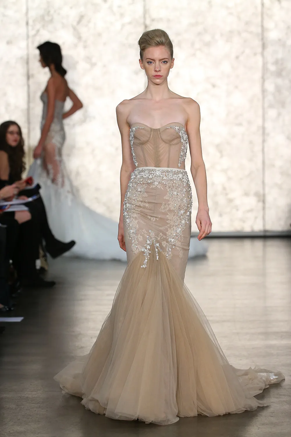 Inbal Dror Fall 2016 Collection. theweddingnotebook.com