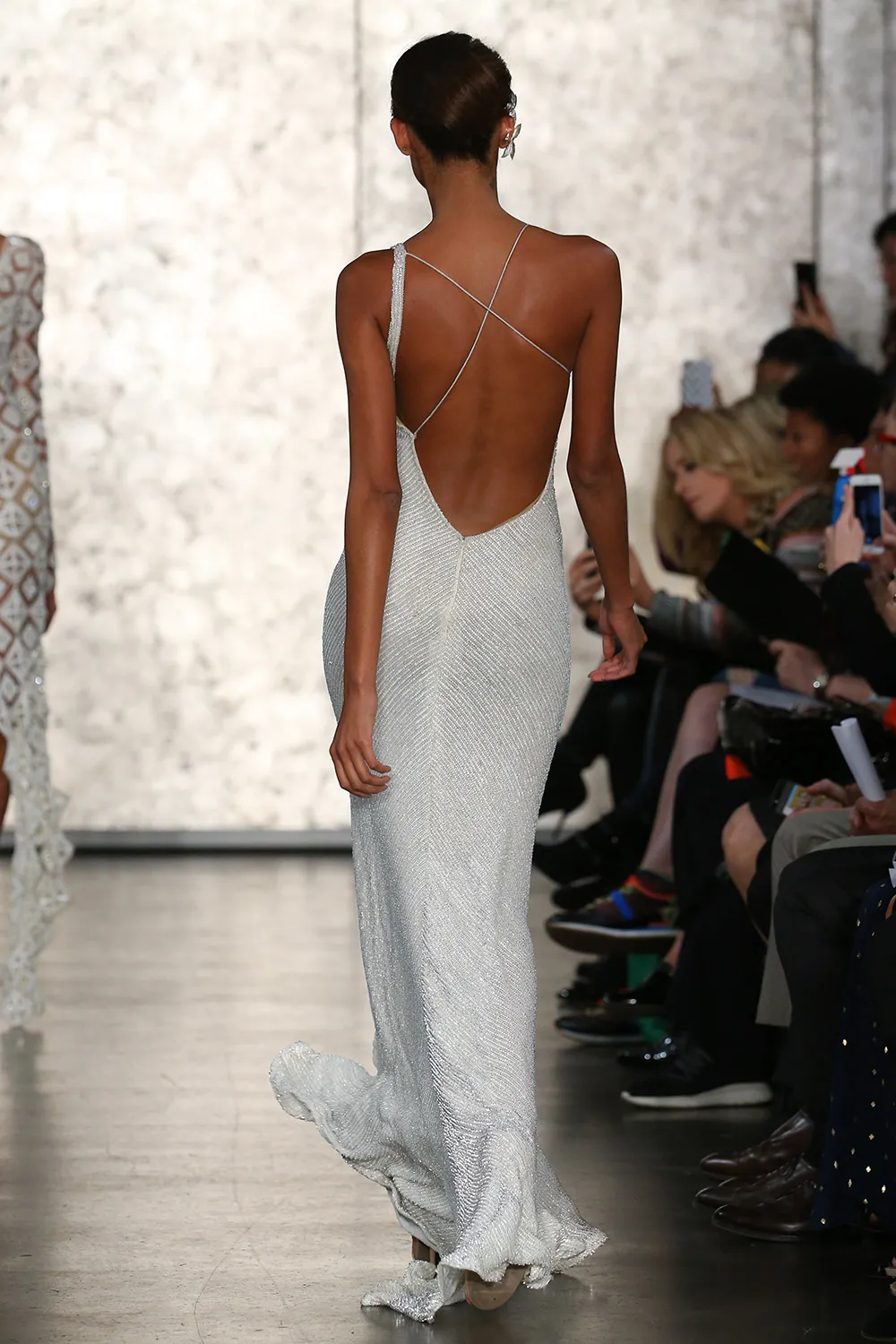 Inbal Dror Fall 2016 Collection. theweddingnotebook.com