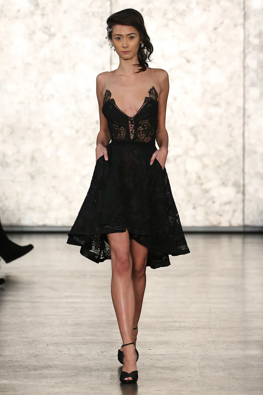 Inbal Dror Fall 2016 Collection. theweddingnotebook.com