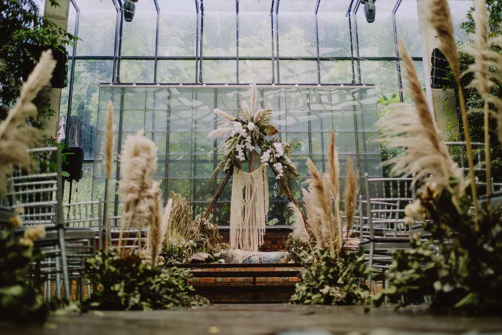 Chong Yee Photography. https://theweddingnotebook.com/inspire