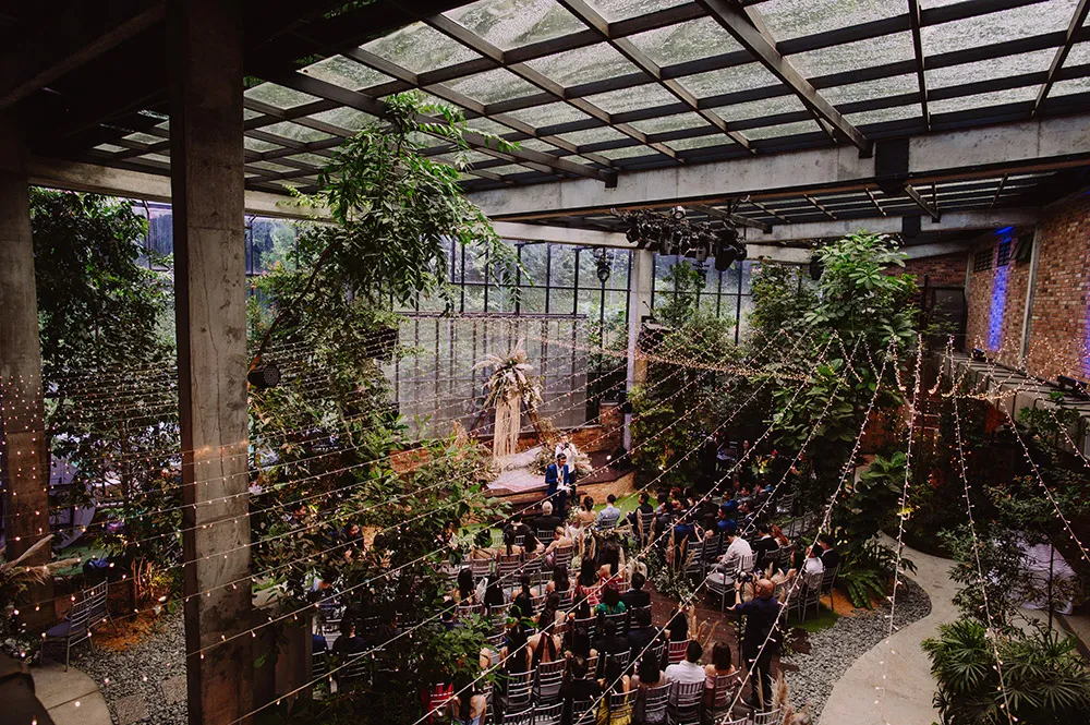 Chong Yee Photography. https://theweddingnotebook.com/inspire