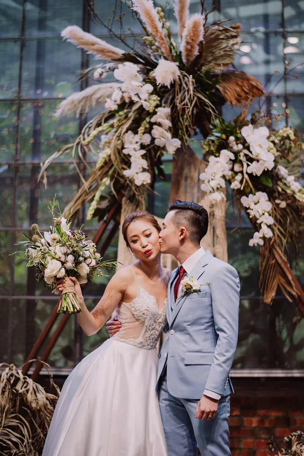 Chong Yee Photography. https://theweddingnotebook.com/inspire