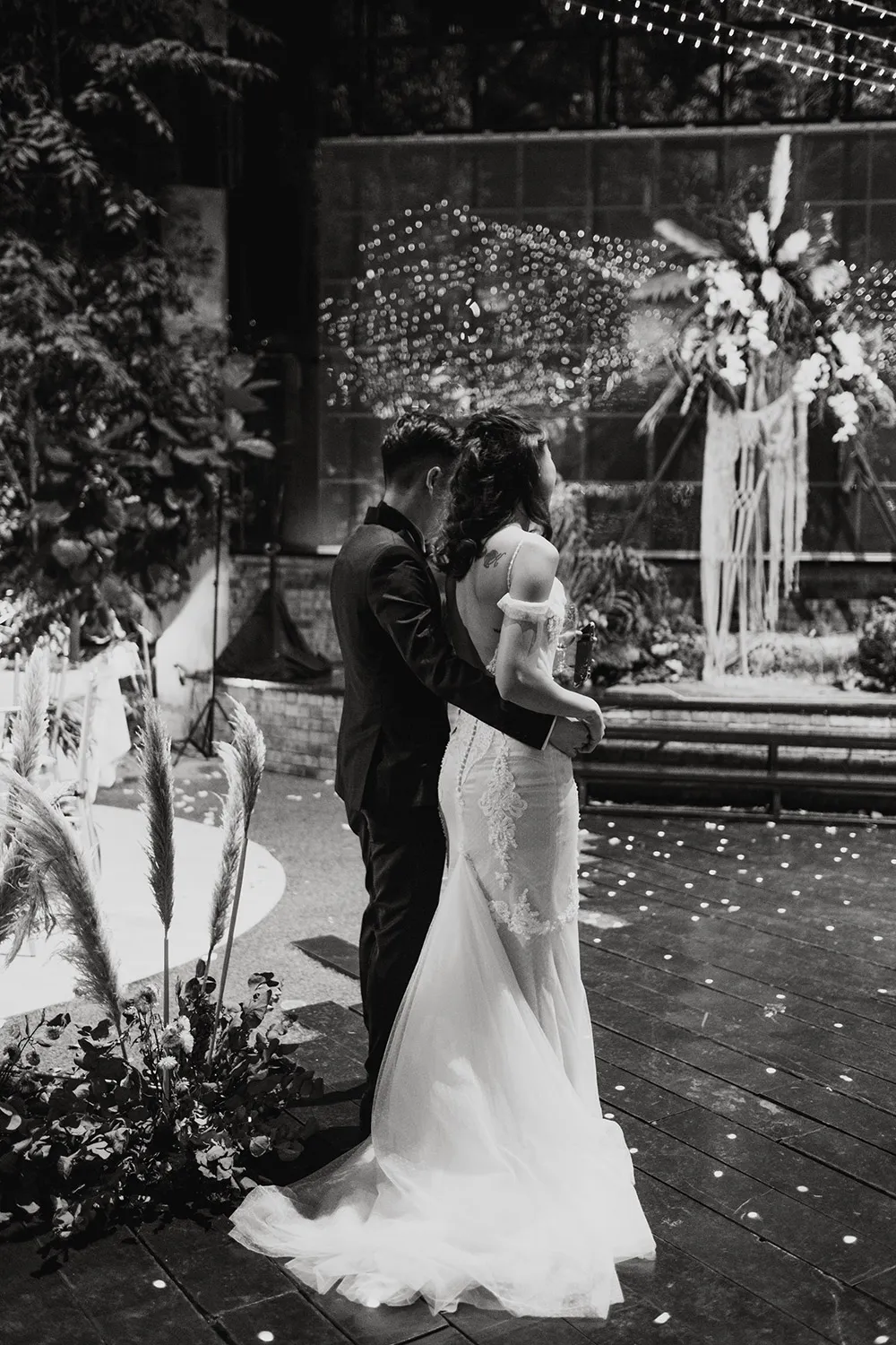 Chong Yee Photography. https://theweddingnotebook.com/inspire