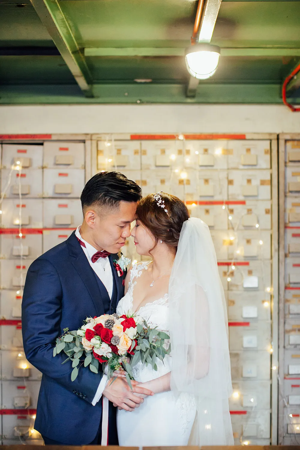 Photo by Memoir Click Studio. theweddingnotebook.com