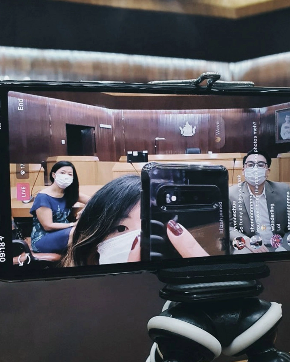 Instagram-Live Courthouse Wedding in Brunei in The Midst of Covid-19