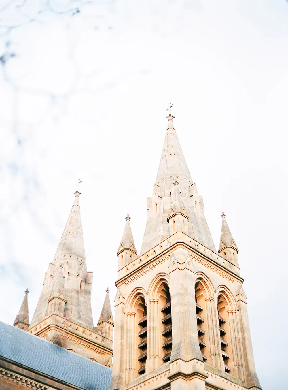 Photo by Ben Yew Photography. theweddingnotebook.com