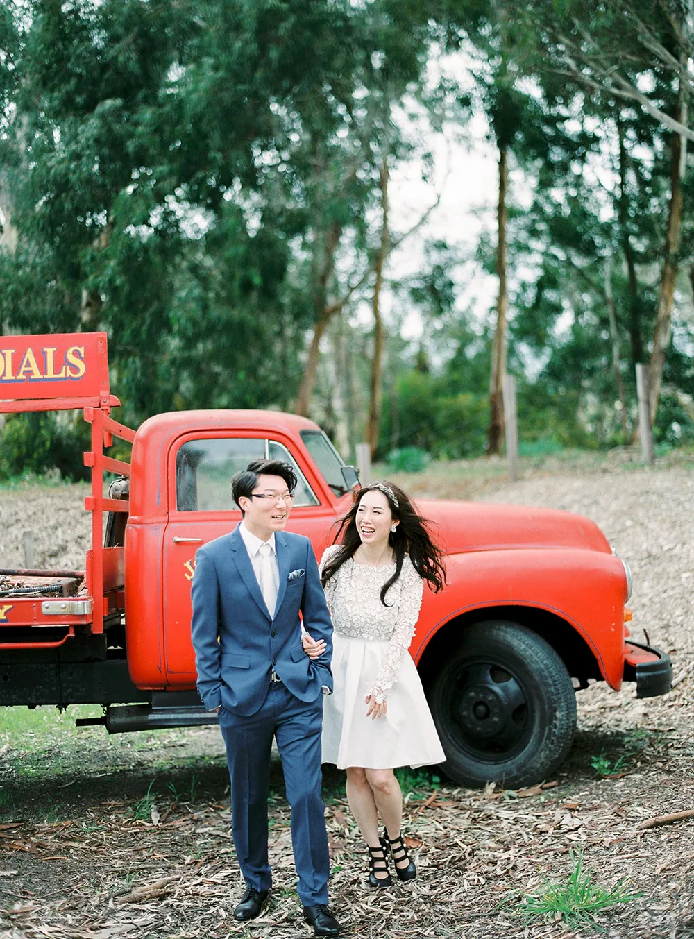 Photo by Ben Yew Photography. theweddingnotebook.com