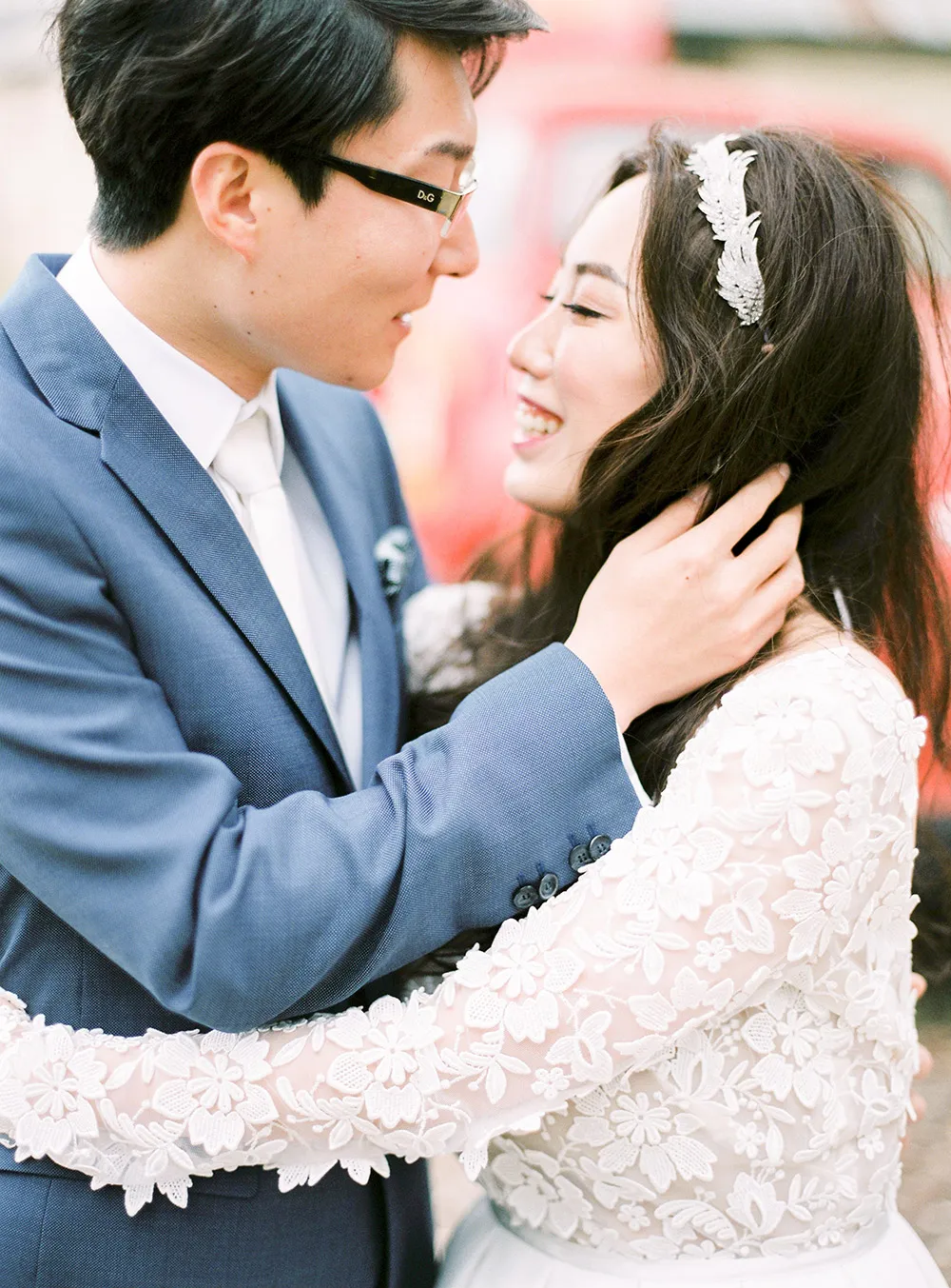 Photo by Ben Yew Photography. theweddingnotebook.com