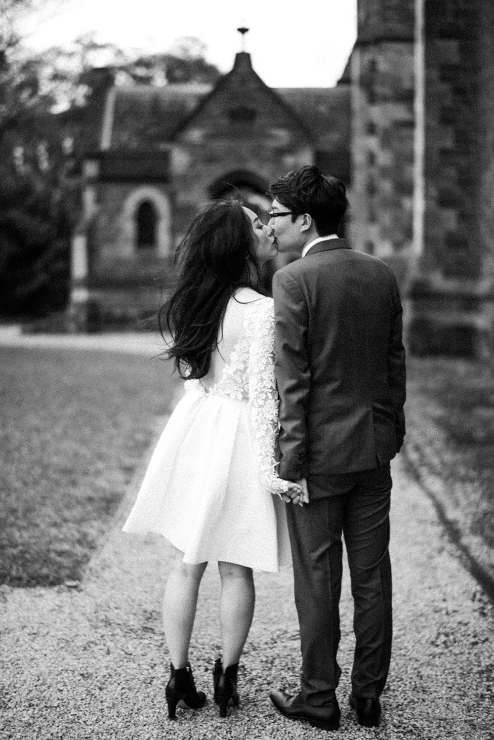 Photo by Ben Yew Photography. theweddingnotebook.com