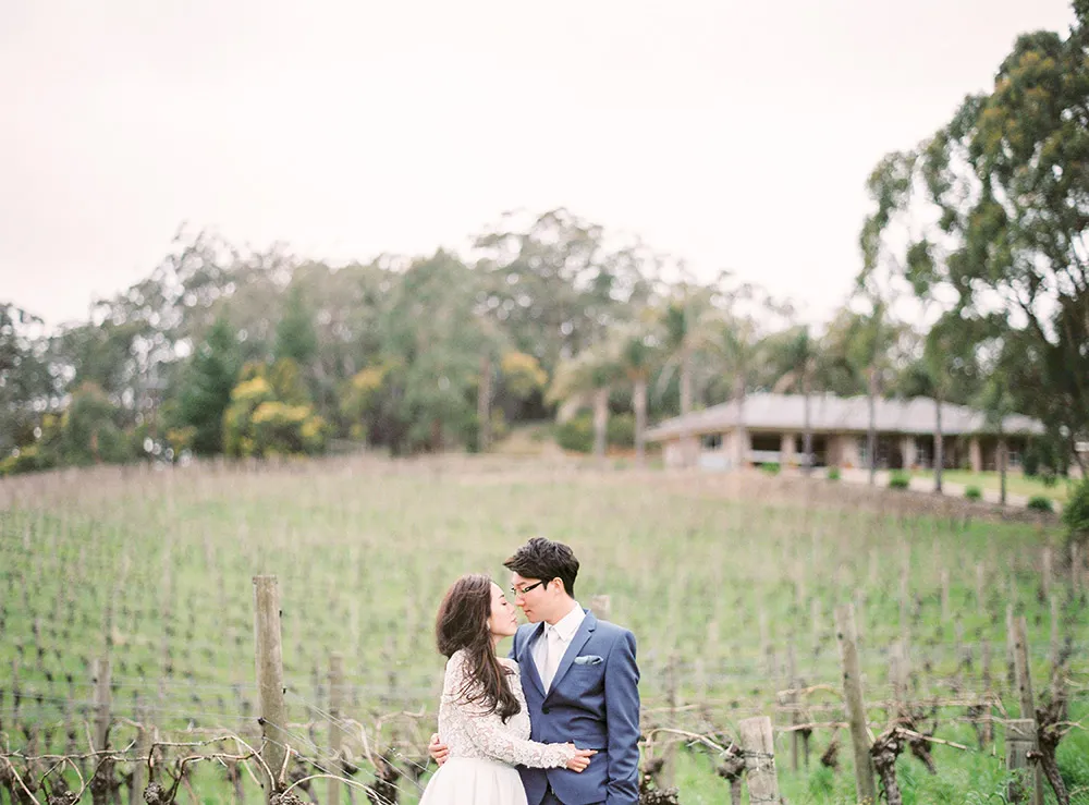 Photo by Ben Yew Photography. theweddingnotebook.com