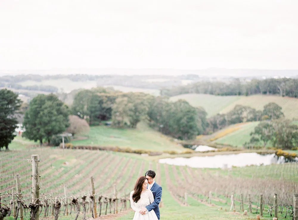 Photo by Ben Yew Photography. theweddingnotebook.com