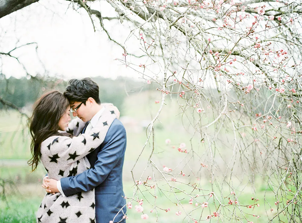 Photo by Ben Yew Photography. theweddingnotebook.com