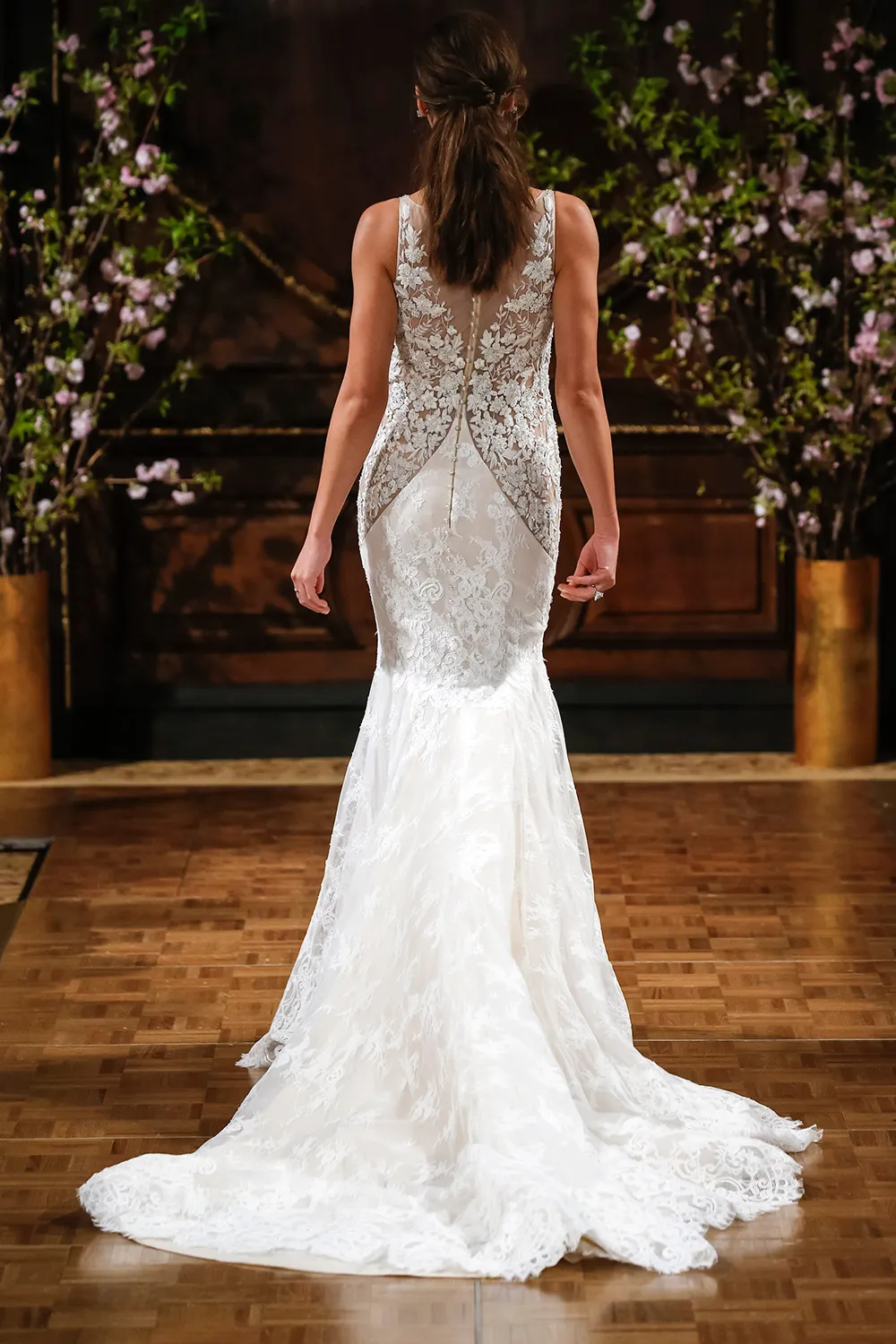 Joey - Isabelle Armstrong Spring 2017 Bridal Collection. theweddingnotebook.com