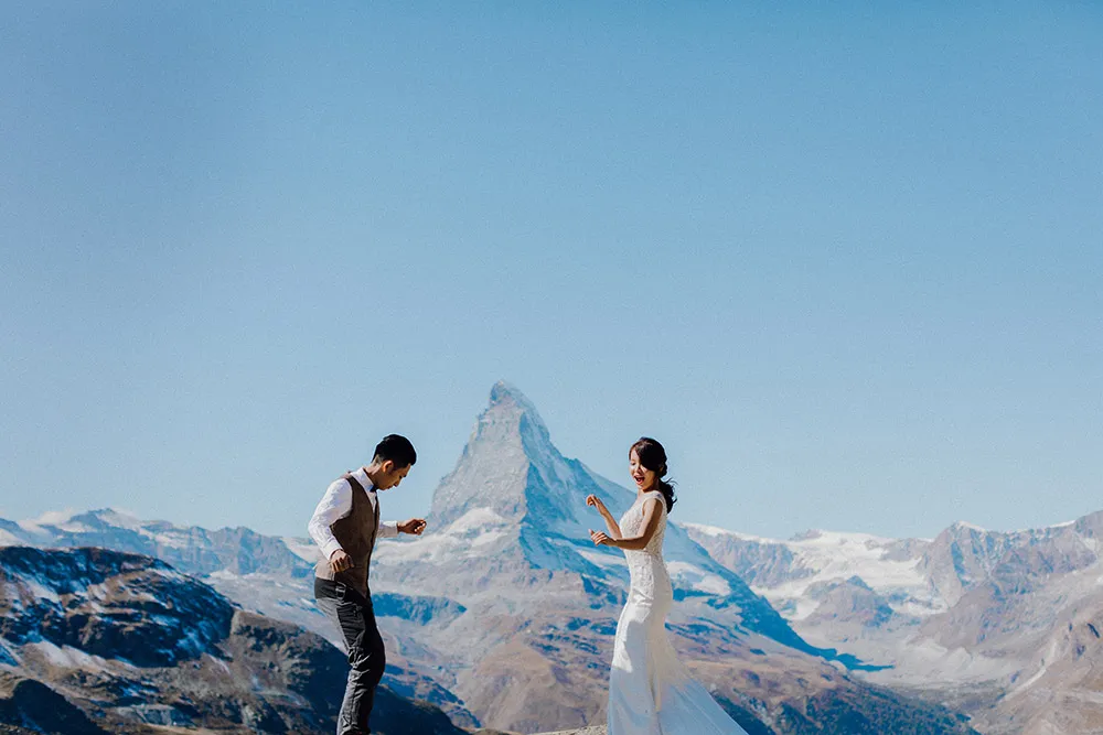 Photo by Jackie Yong Photography. theweddingnotebook.com