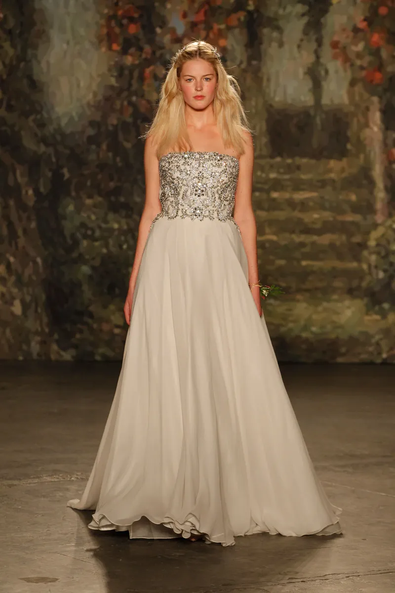 Jenny Packham 2016 Bridal Collection. theweddingnotebook.com