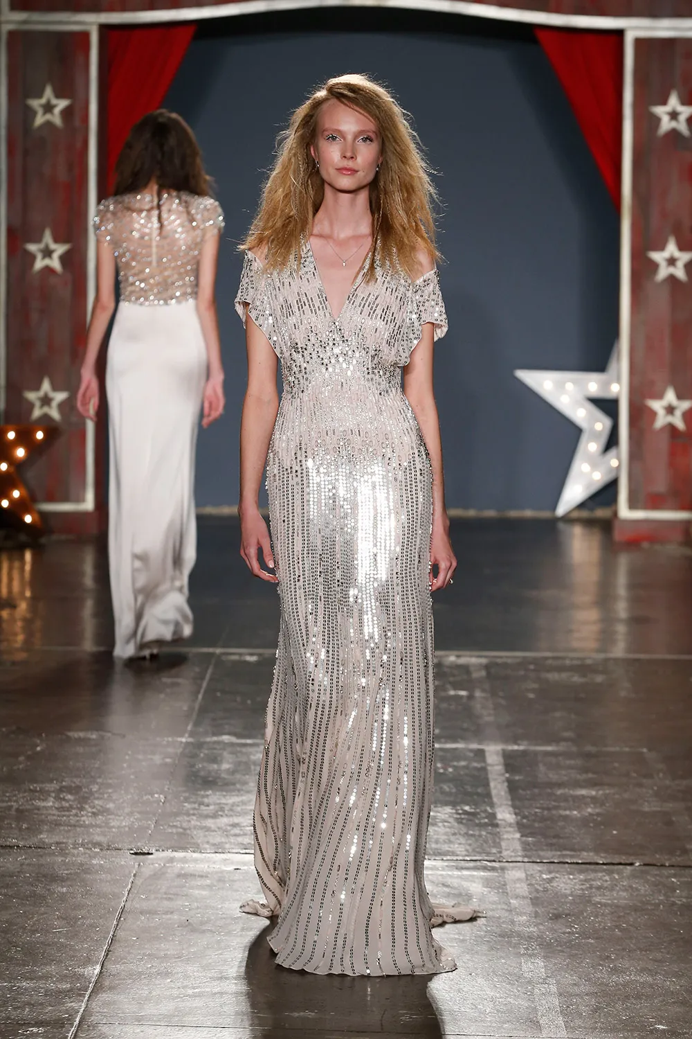 Jenny Packham 2018 Bridal Collection. tp://theweddingnotebook.com