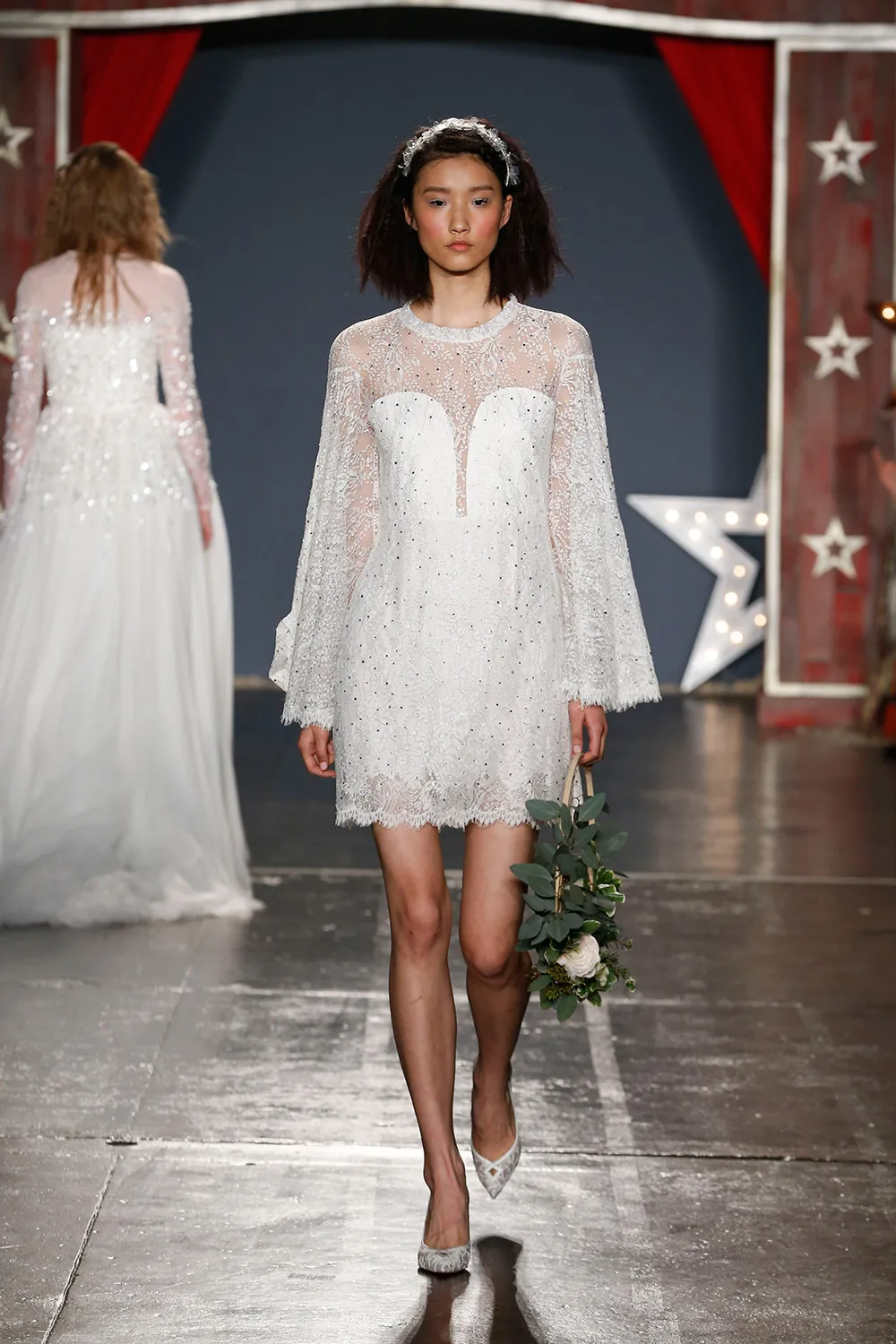 Jenny Packham 2018 Bridal Collection. tp://theweddingnotebook.com