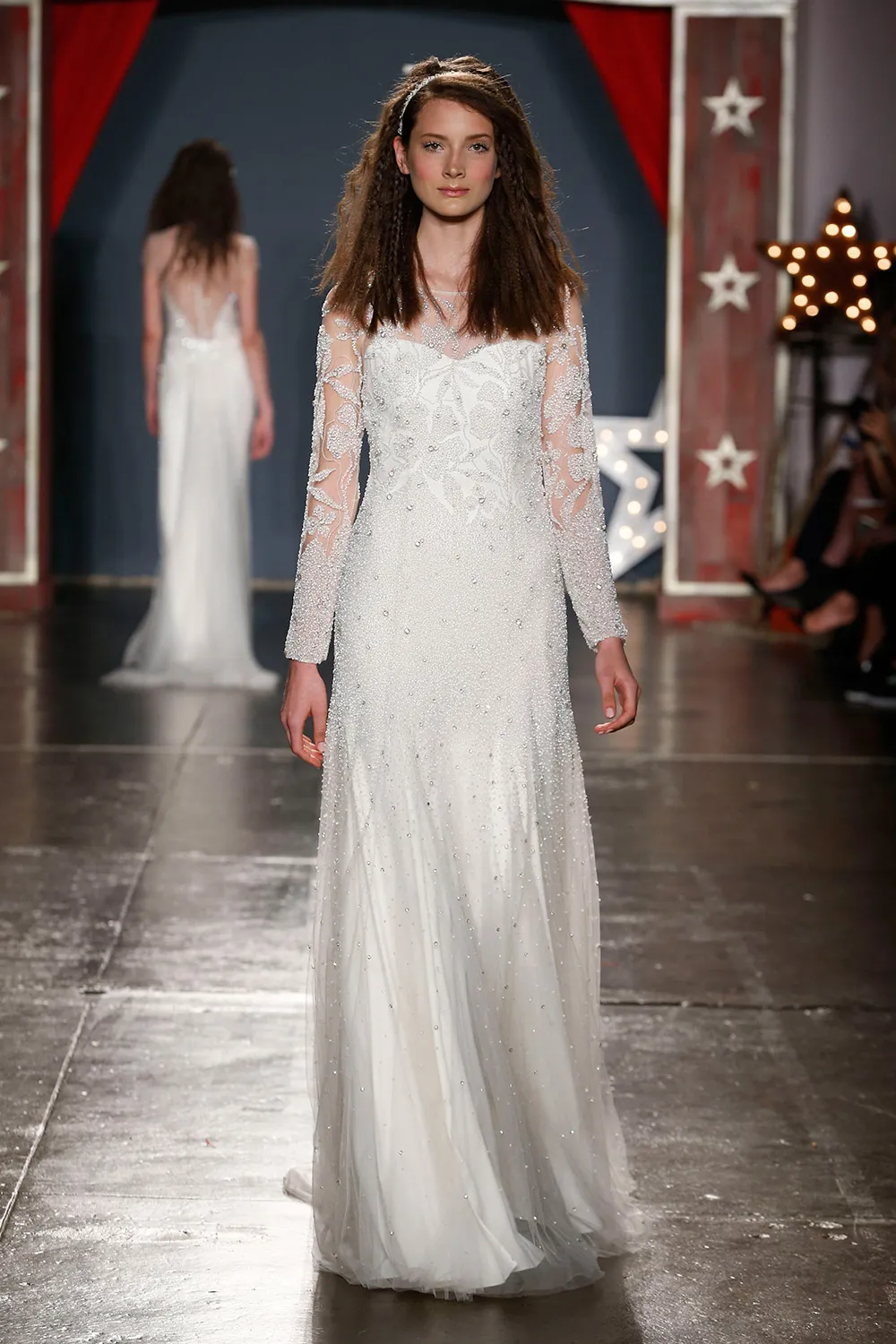 Jenny Packham 2018 Bridal Collection. tp://theweddingnotebook.com