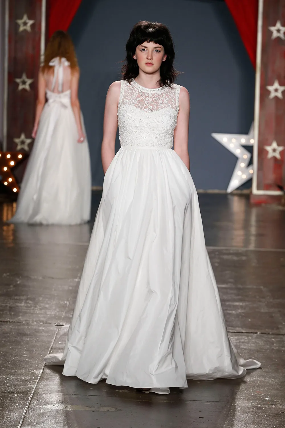 Jenny Packham 2018 Bridal Collection. tp://theweddingnotebook.com