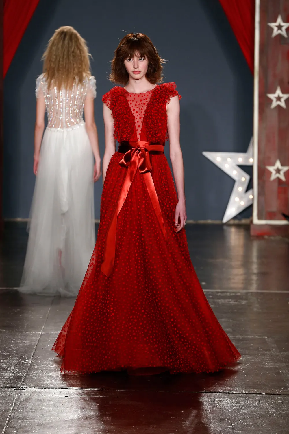 Jenny Packham 2018 Bridal Collection. tp://theweddingnotebook.com