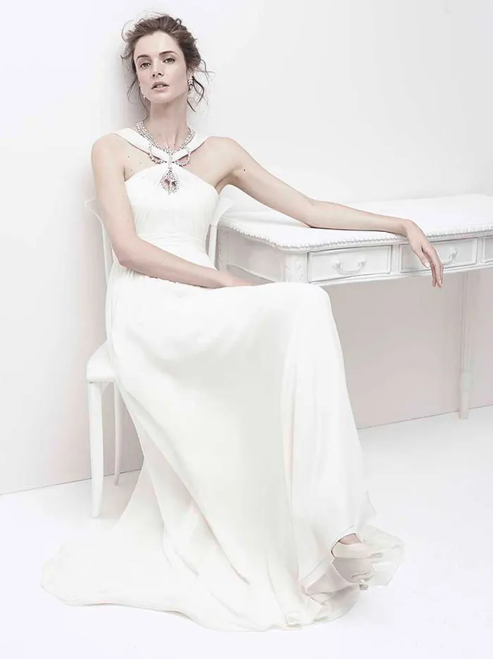 Shirley – Jenny Packham Spring 2015 Bridal Collection. theweddingnotebook.com