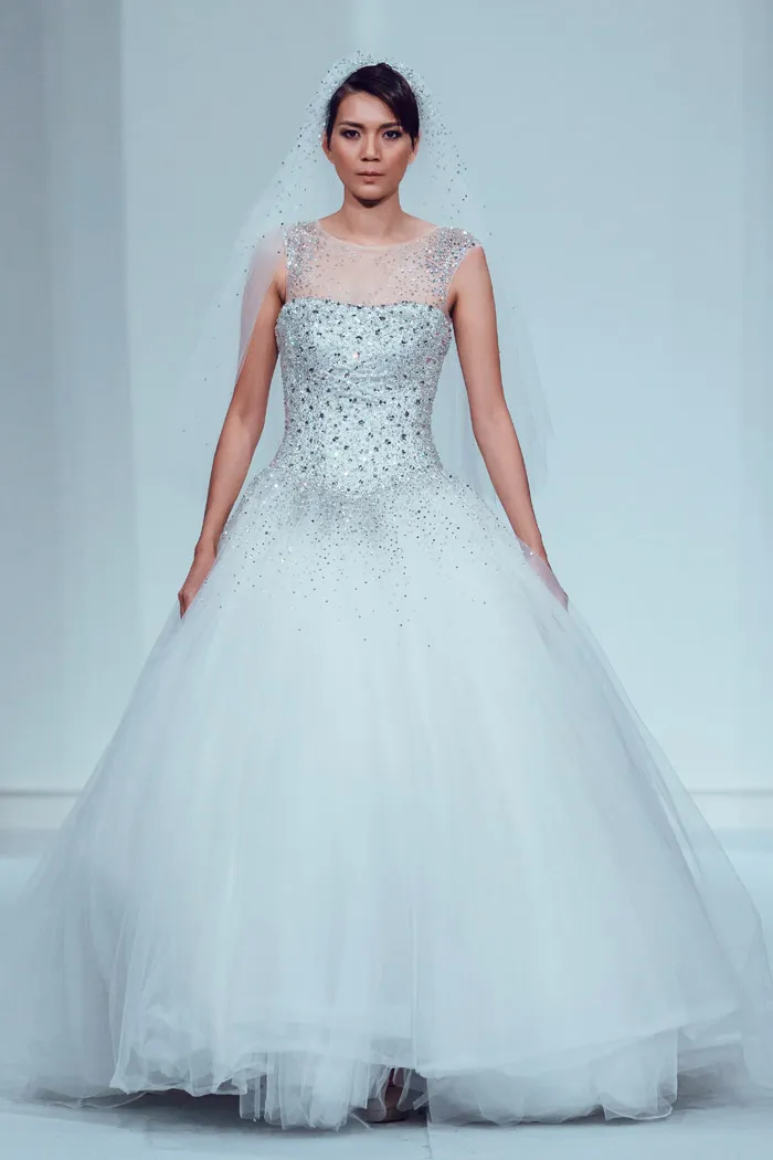 Photo by Funkydali/WAF. Jessicacindy 2015 Bridal Collection. theweddingnotebook.com