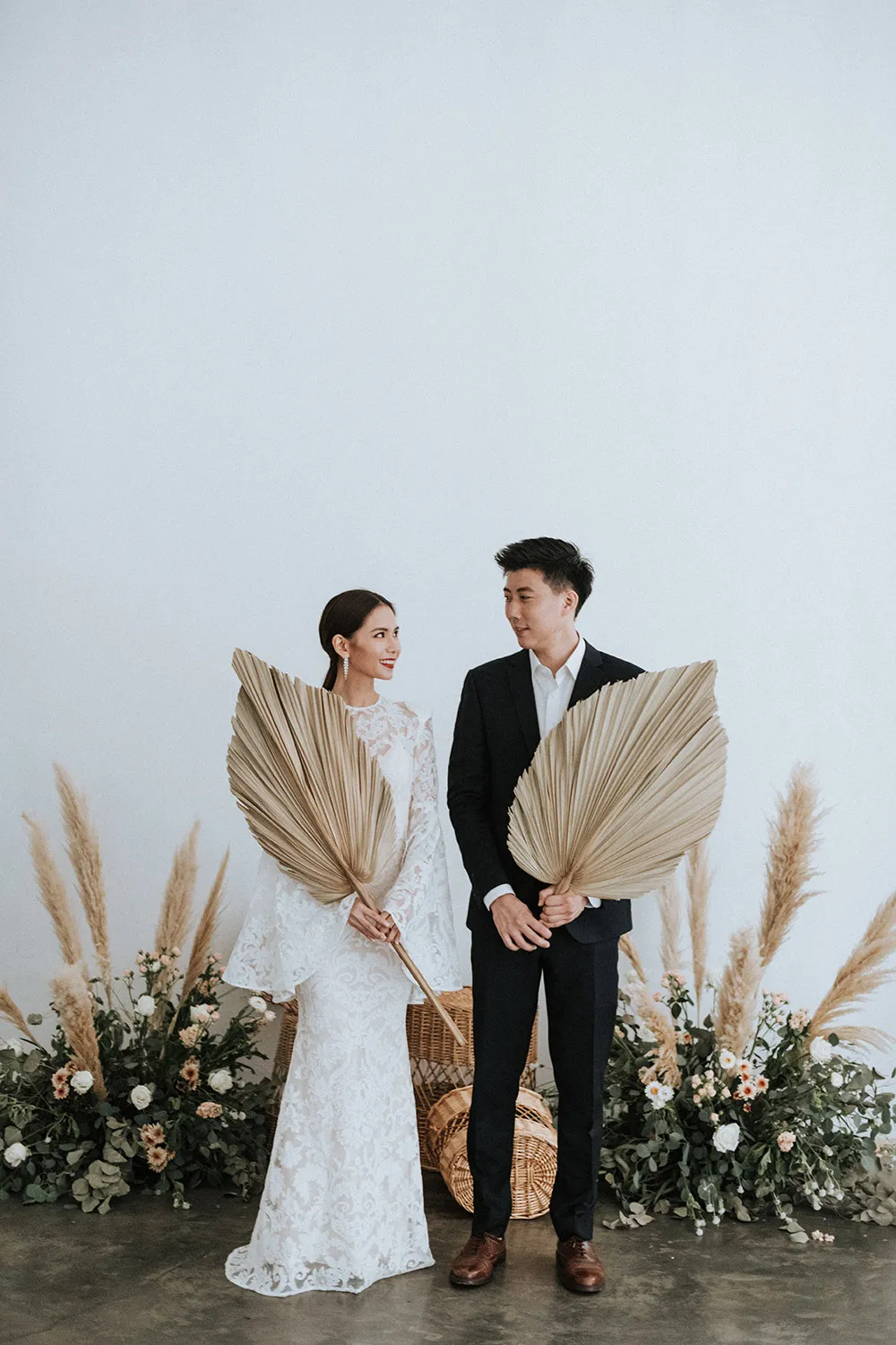 Munkeat Phtoography. theweddingnotebook.com