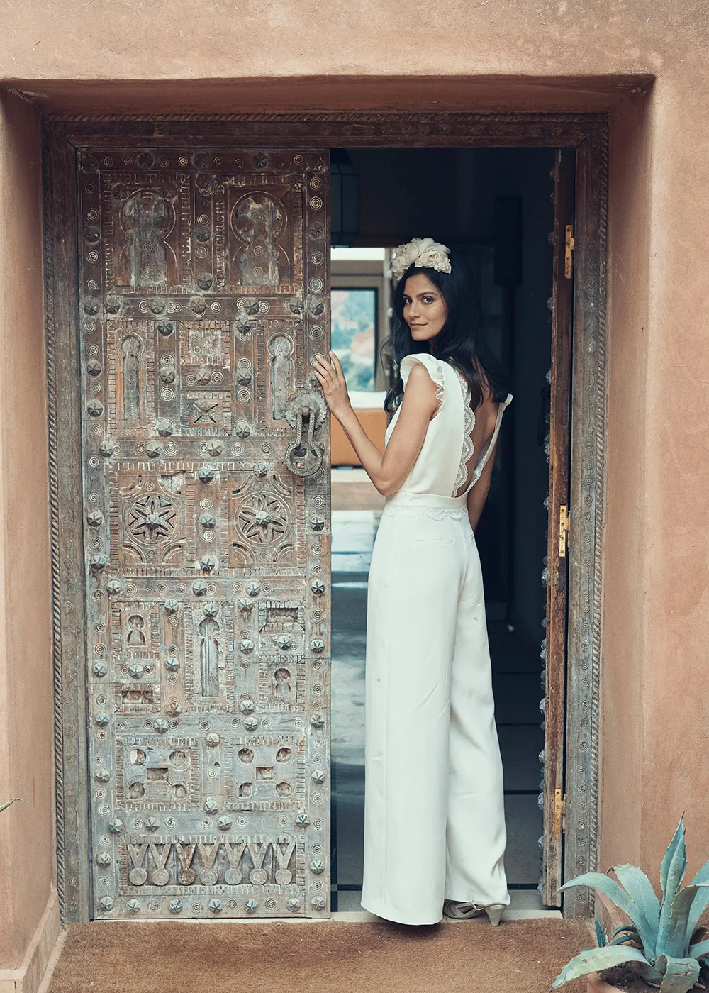 Beck Jumpsuit - Laure de Sagazan 2019 Bridal Collection. theweddingnotebook.com