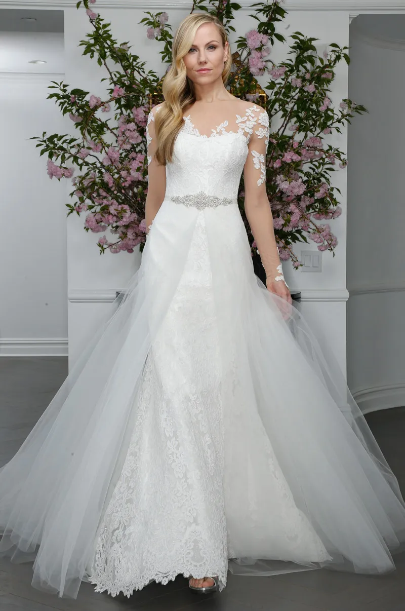 LEGENDS Romona Keveza Spring 2016 Bridal Collection. theweddingnotebook.com