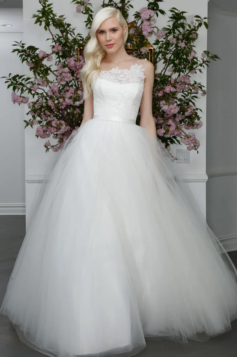 LEGENDS Romona Keveza Spring 2016 Bridal Collection. theweddingnotebook.com