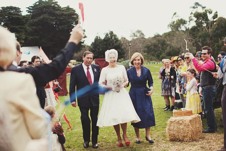 Jonathan Ong Photography. theweddingnotebook.com