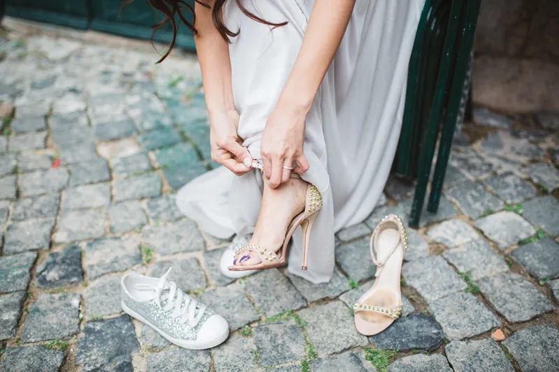 Photo by Hugo Coelho Fotografia. theweddingnotebook.com