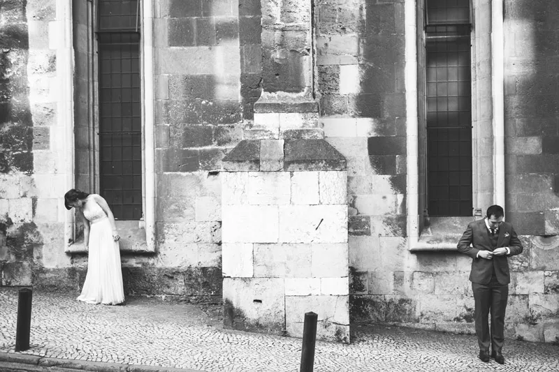 Photo by Hugo Coelho Fotografia. theweddingnotebook.com