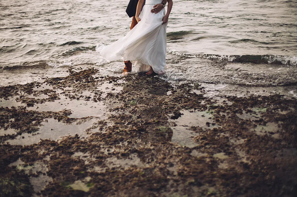Photo by Fire, Wood & Earth. theweddingnotebook.com