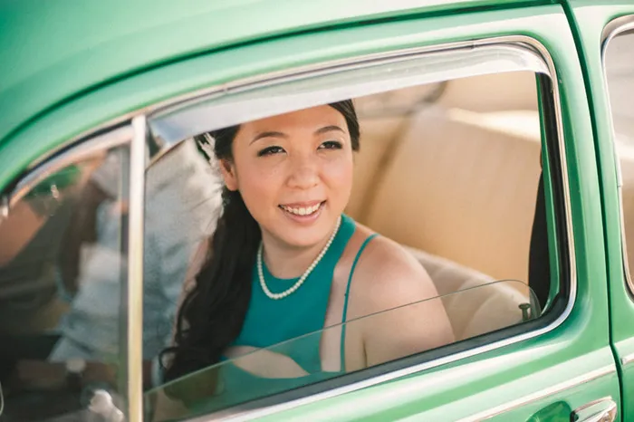 Photo by MunKeat Photography. theweddingnotebook.com