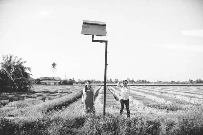 Photo by MunKeat Photography. theweddingnotebook.com