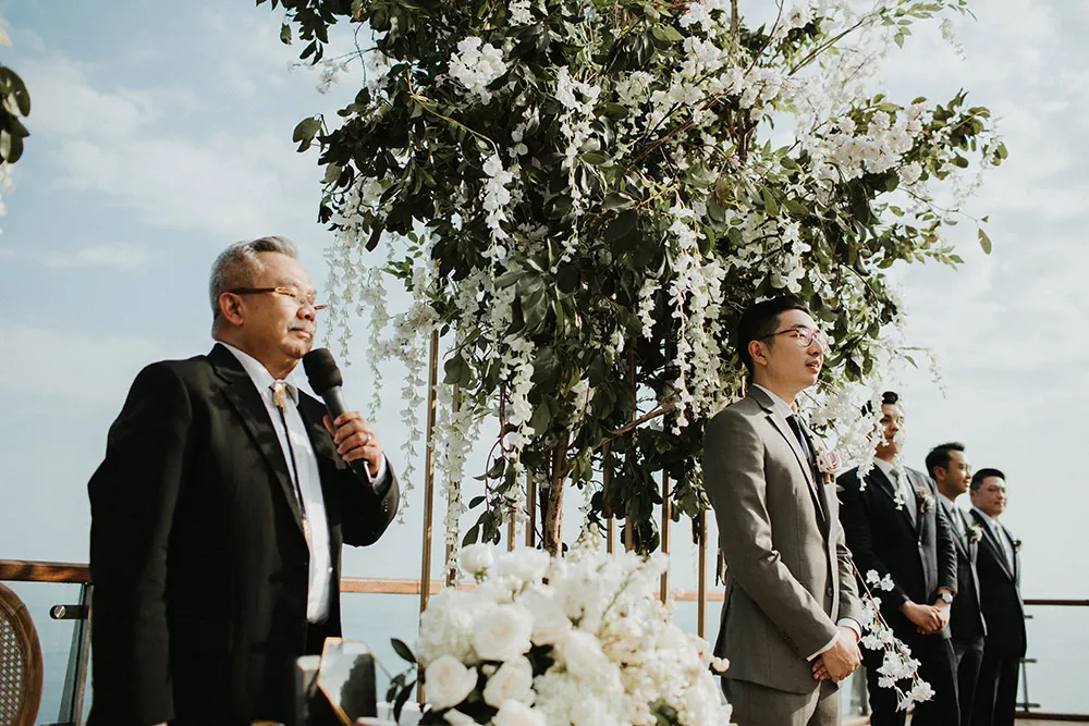 Photo by Iluminen. theweddingnotebook.com