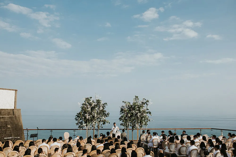 Photo by Iluminen. theweddingnotebook.com