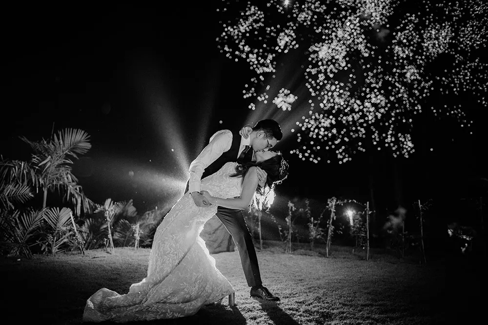 Photo by Iluminen. theweddingnotebook.com