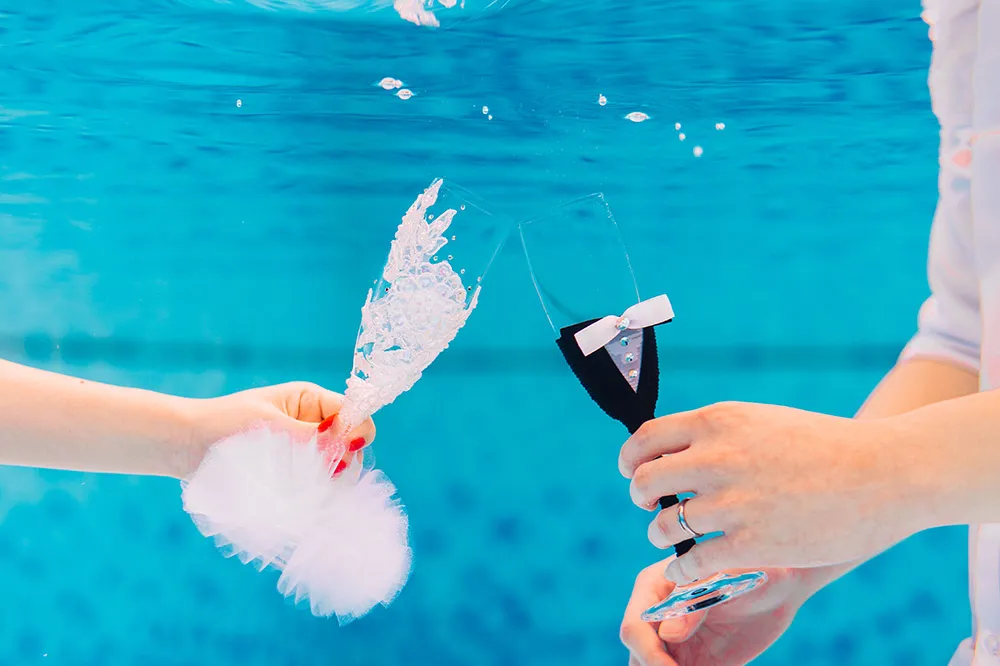 Photo by Chester Kher Creations. theweddingnotebook.com