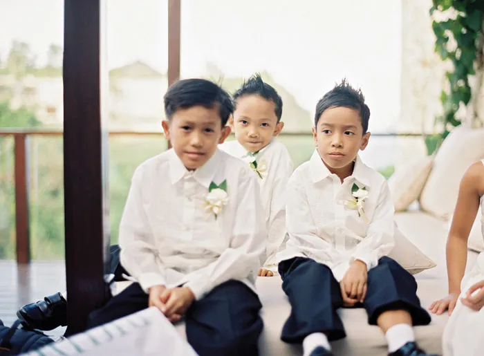 Pageboys. Vicki Grafton Photography. theweddingnotebook.com