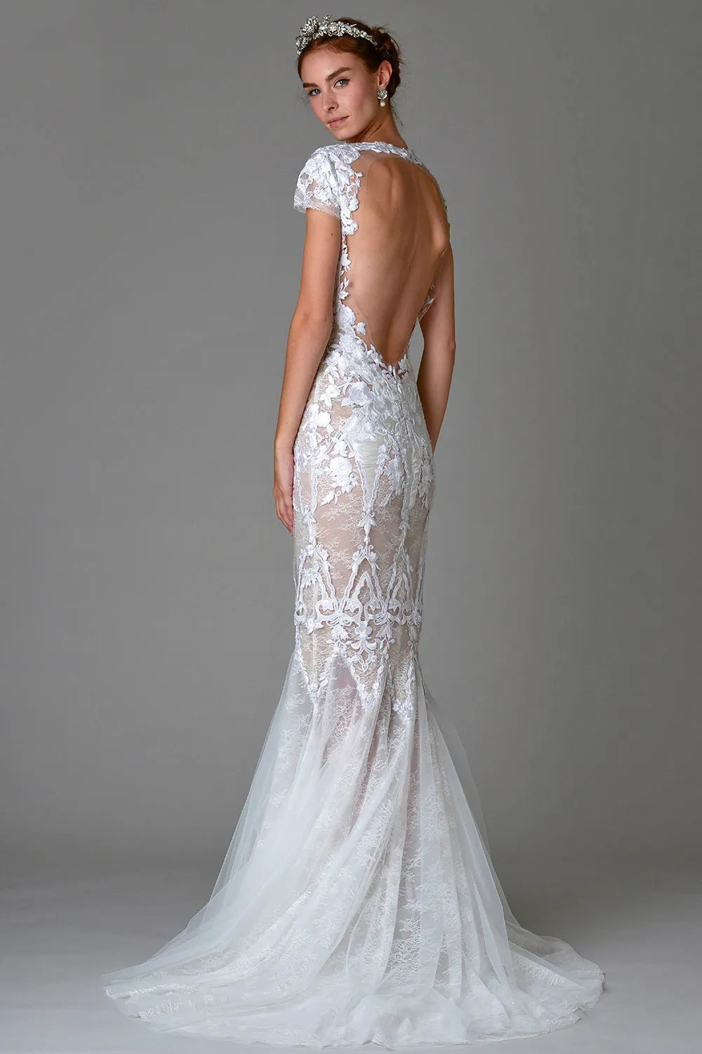 Marchesa Fall 2016 Bridal Collection. theweddingnotebook.com