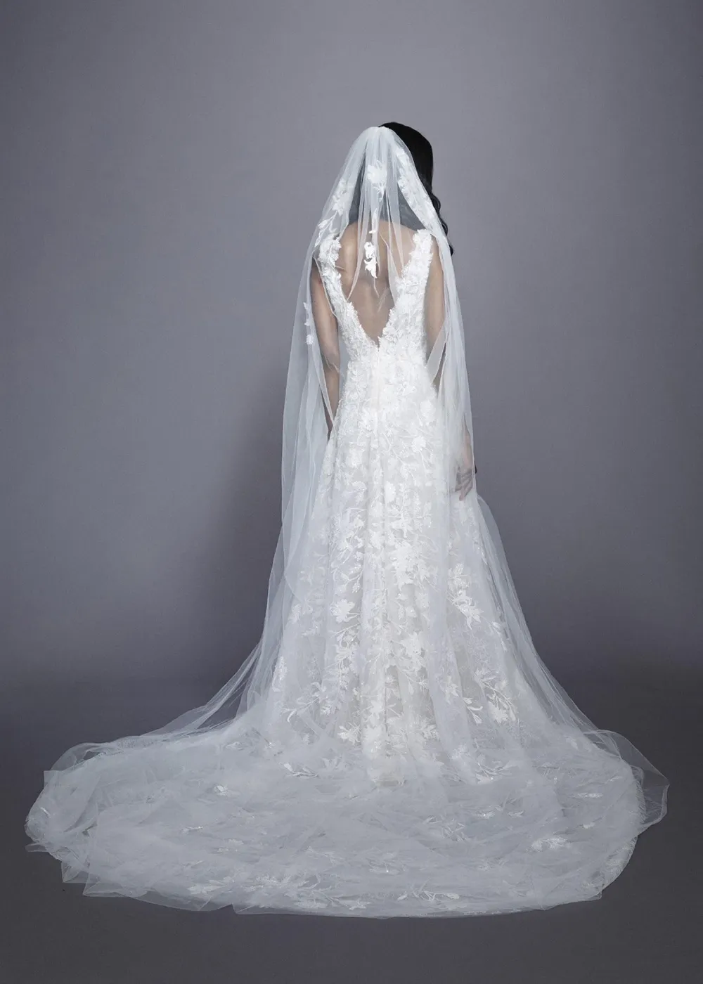 Marchesa Fall 2021 Bridal Collection. theweddingnotebook.com