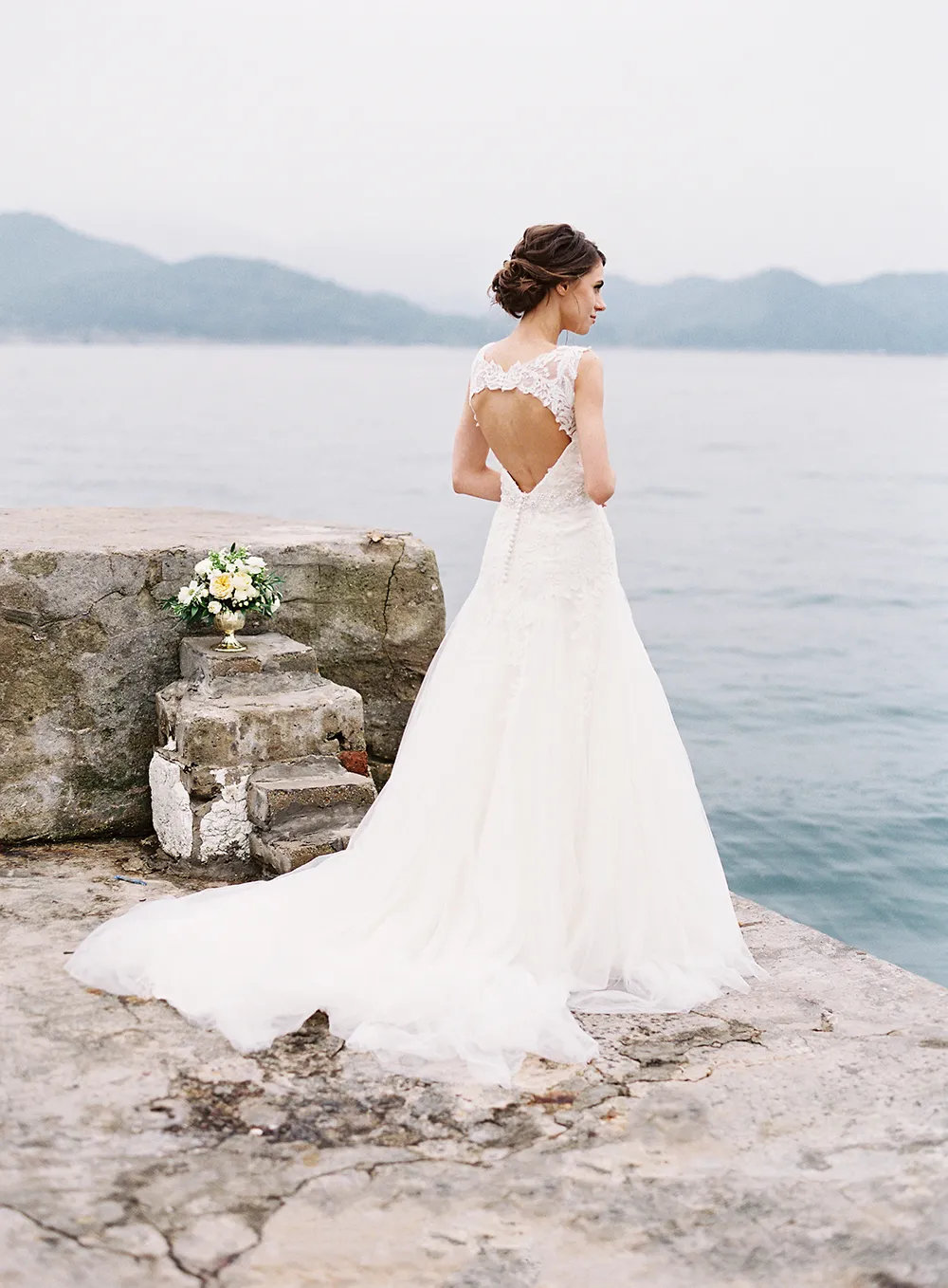 Photo by Savour Productions. theweddingnotebook.com